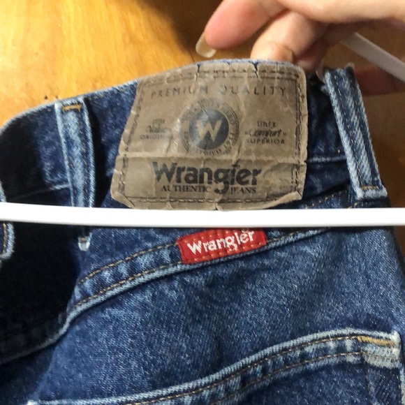 🤑Wrangler Jeans🤑 - Picture 5 of 8